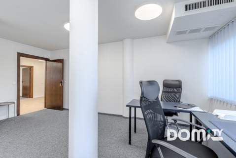 Atrakcyjny lokal usługowy 173,75 m w centrum