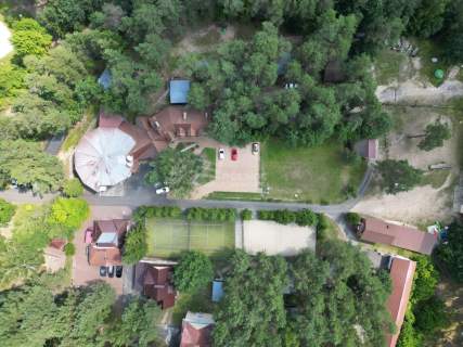 Prosperujący ośrodek wczasowy nad Bugiem