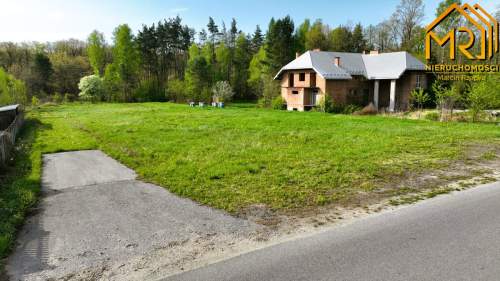 Działka pod zabudowę jednorodzinną, bliźniaczą lub