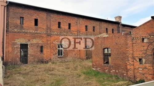 BUDYNEK NA FIRMĘ LUB MIESZKANIA TYPU LOFT