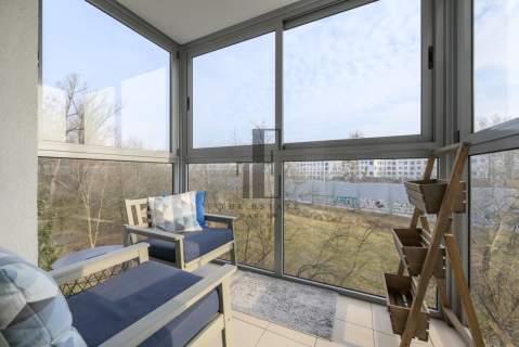 Gotowe do wprowadzenia z balkonem Widne