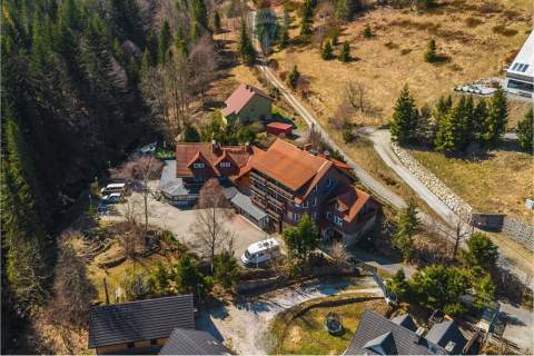 Nieruchomość inwestycyjna, obiekt noclegowy 1255m 