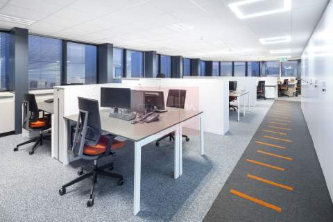 Nieruchomość komercyjna do wynajęcia, 305 m2, Warszawa