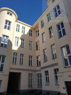 Lokal na biuro 124 m2 przy PL Bankowym