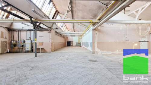 Pabianice - hala na parterze 1160 m2