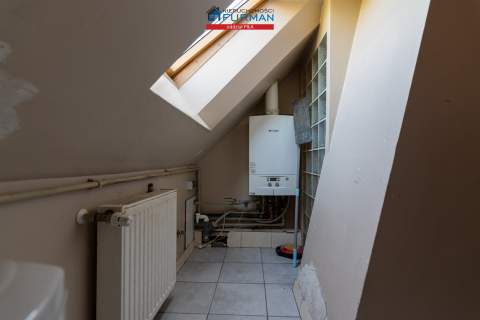 Mieszkanie 3 pokojowe o pow 42m- os. Górne