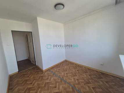 63 m , świetna lokalizacja, duży potencjał.