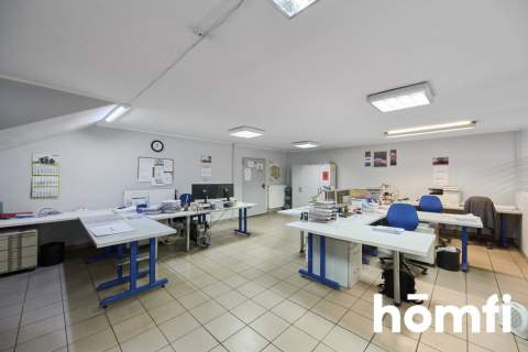 Budynek biurowo-produkcyjny z potężną działką
