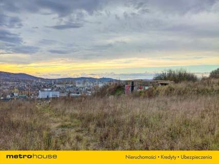 Działka z widokiem na Panoramę Kielc 1400m2.