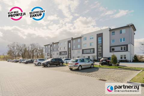 Jak nowe Wysoki standard duży balkon widok