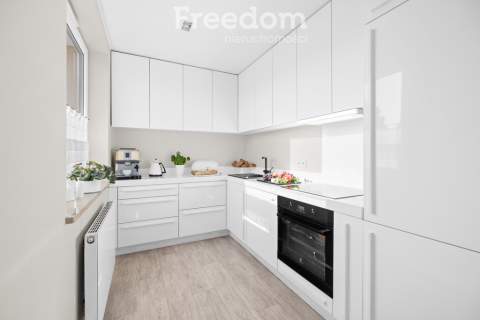 Apartament z widokiem na las i zatokę, 2 balkony