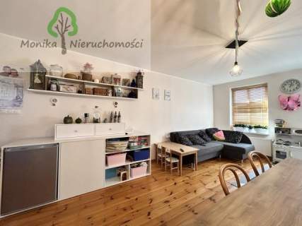 Piętro kamienicy 2mieszkania za 470 tyś zł