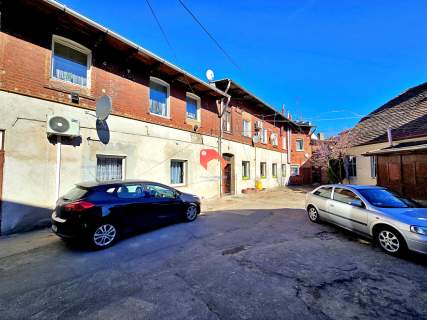Kamienica przy Wyspie Młyńskiej, 995m2 PUM