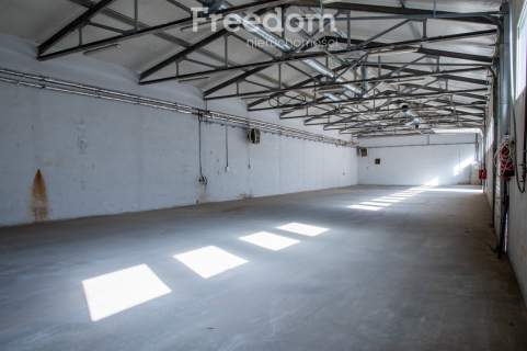Hala/magazyn na wynajem o pow. 488,18 m2-Radom