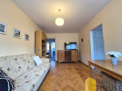 mieszkanie w bloku na II p. - 3 pokoje, Grodzka
