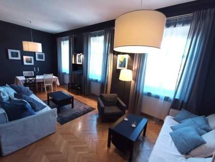 Lubartowska 9, 2 pokoje obok Ratusza