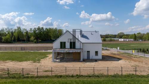 221 m2 powierzchni użytkowej/ Działka 1500 m2