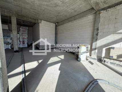 Nowy lokal z witryną ok. 45m2 - Pogórze