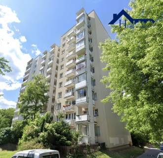 30,90m2 blisko Metra do remontu