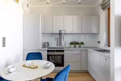 Luksusowy Apartament/ Grzybowska / Wola