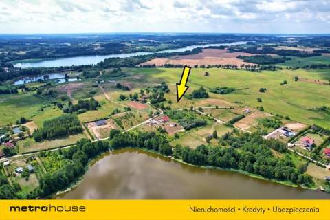Wyjątkowa działka pomiędzy 3 jeziorami na Mazurach