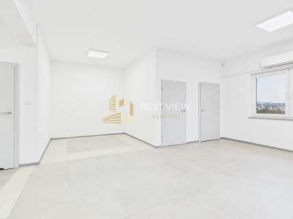 Nowoczeny Lokal Biuro Showroom Gabinety