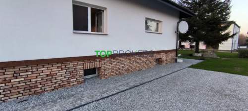 Przestronny dom dla firmy, parking