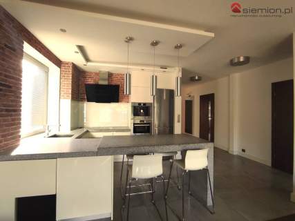 3-pokojowy apartament z ogródkiem i miejscem posto
