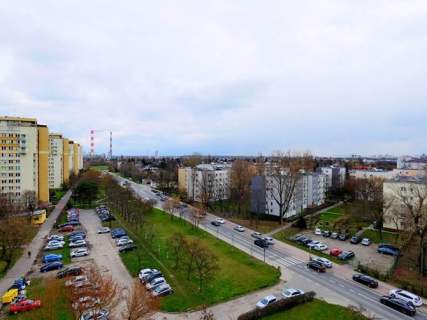 2 pok. blisko Jez. Czerniakowskiego/Bernardyńska