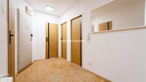 4 osobne pokoje, balkon, Rondo Mateczne 800 m