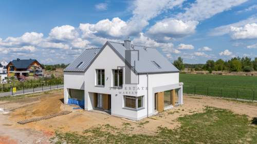 221 m2 powierzchni użytkowej/ Działka 1500 m2