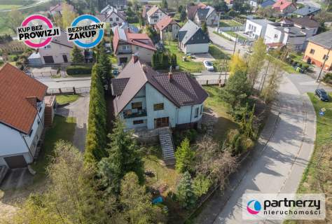 Dom wolnostojący 150 m2 pow. uż. na działce 916 m2