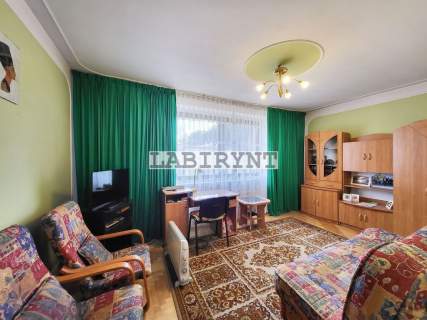 Dom 215m2 warsztat blacharsko-lakierniczy 219m2