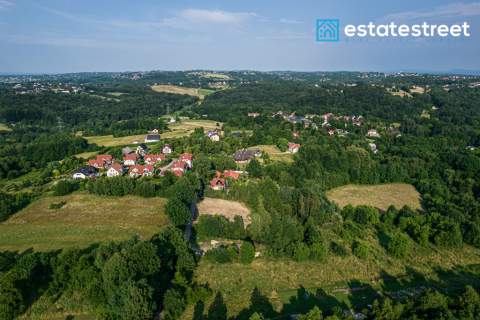 Działka budowlana z lasem - 35 arów - Konary 