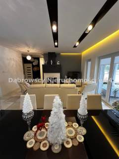  Atrakcyjny dom 207 m2 3400 m2 Lewickie 