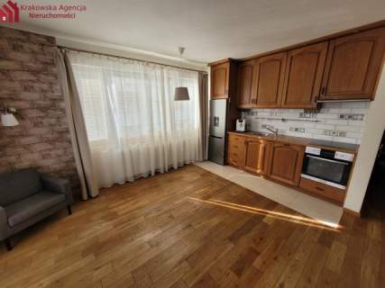 3 pokoje 2 łazienki obok Galerii Bronowice