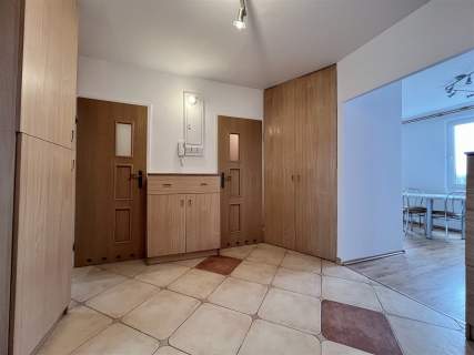 2 piętro, przestrzeń, balkon, dobry rozkład