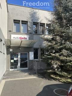 Budynek biurowy z parkingiem w Kaliszu