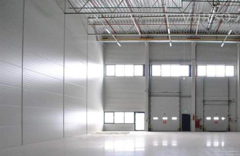 Magazyn 3240 mkw. Biuro dowolnej wielkości