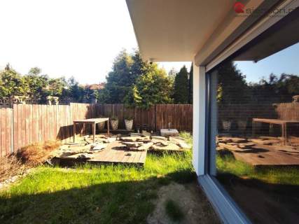 3-pokojowy apartament z ogródkiem i miejscem posto