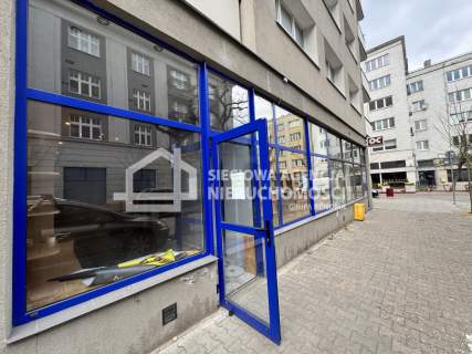 Lokal z witryną na parterze w Śródmieściu Gdyni