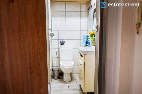 2 pokoje z ogrzewaniem miejskim