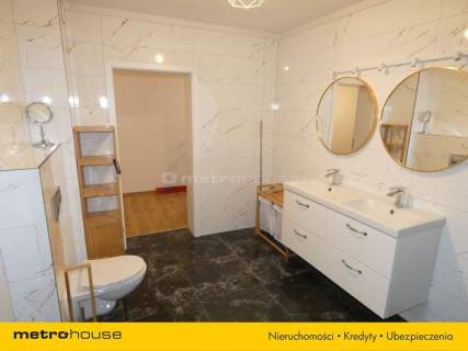 Dom na sprzedaż, 240 m2, Nowy Dwór Mazowiecki