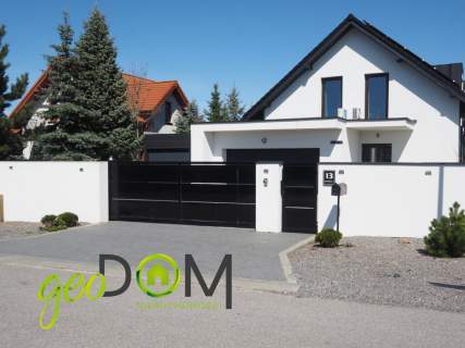 Nowoczesny komfortowy dom w doskonałej lokalizacji