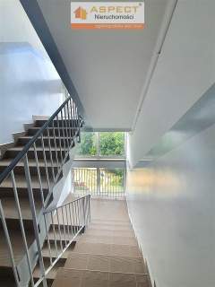  2 pok. 46 m2 6 piętro winda centrum piękny widok 