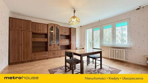 3 pokojowe mieszkanie na os.Staszica na 1 piętrze 
