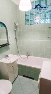 Blisko stacji Metra Słodowiec/Bielany/h 280