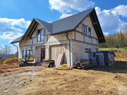 Dom w pięknym widokowym miejscu