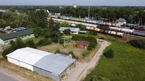 Na sprzedaż magazyn 368m2 w Dorohusku domek 48m2