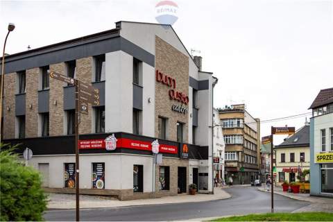 Przestronne 270 m2 na 2 piętrze w ścisłym Centrum